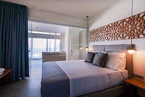 Amphitheatre Suites