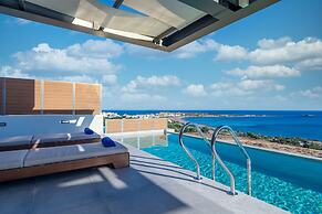 Amphitheatre Suites