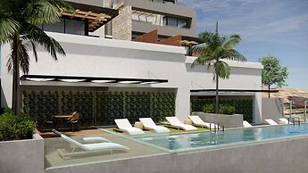 Amphitheatre Suites