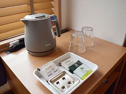 Umedaholic Hotel
