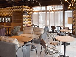 Umedaholic Hotel