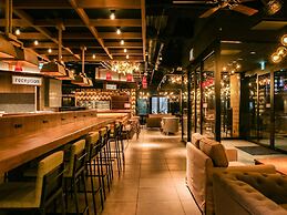 Umedaholic Hotel