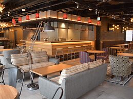 Umedaholic Hotel