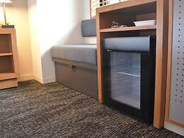 Umedaholic Hotel