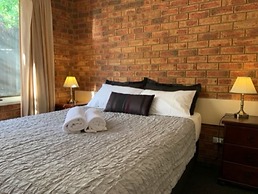 Sugarloaf Motel