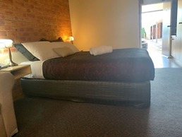 Sugarloaf Motel