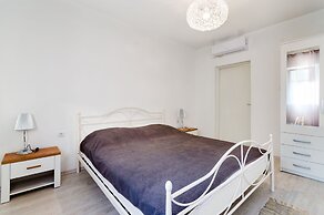 Apartments and Rooms Bianca