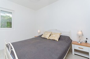Apartments and Rooms Bianca