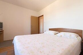Apartments Jaksa