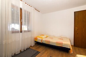 Apartments Jaksa