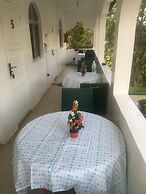 One World Village Guesthouse