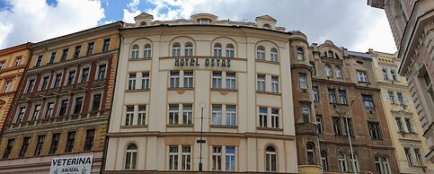 Hotel Ostaš