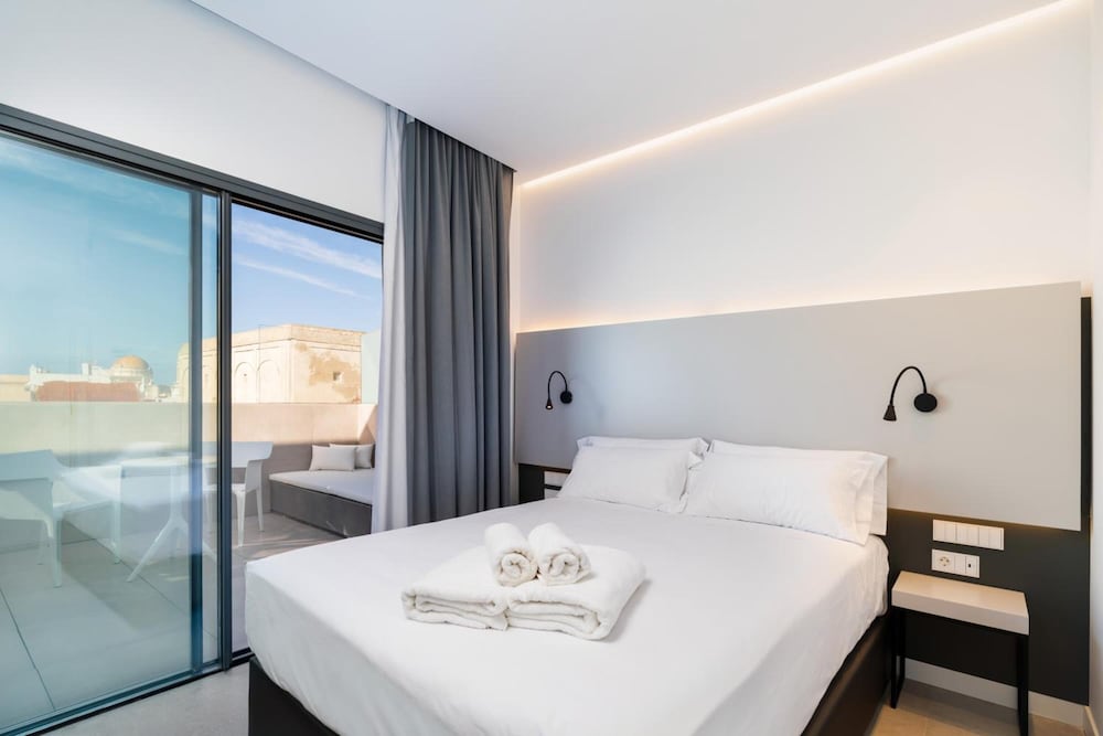 Dormos Hotel