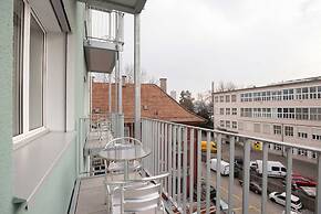 Hitrental Letzigrund Apartments