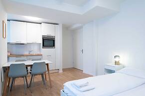 Hitrental Old Town Apartments