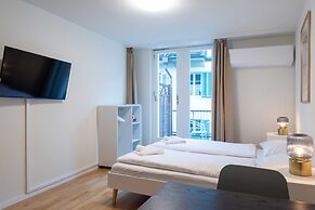 Hitrental Old Town Apartments