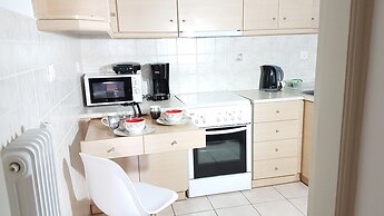 Erra - Zephyr - Athens Center, 90m²,3 BD,1.5 BATH