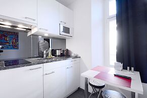 Hitrental Station Apartments