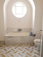 Erra - Red - Athens Center,140m²,4 BD,2 BATH