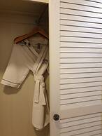 Okpo Business Hotel