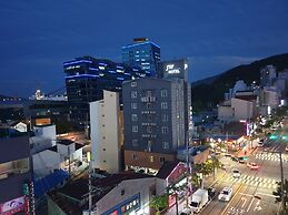 Okpo Business Hotel