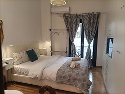 Elegant Apartment