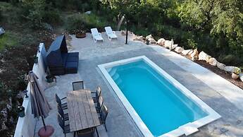 Holiday Home Jadrić