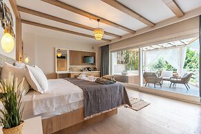 Kalkan Saray Suites - Adults Only