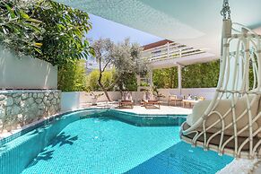 Kalkan Saray Suites - Adults Only