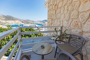 Kalkan Saray Suites - Adults Only