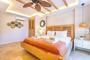 Kalkan Saray Suites - Adults Only