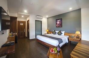 Royal Khanh Hotel