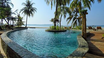 Wah Phyu Villa