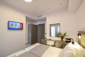 Meni Hotel