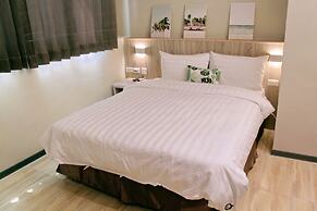 Passion Fruit Hotel