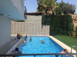Antioch Apart Otel