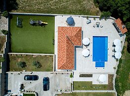 Villa Doline