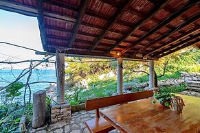 House Hidden Bay