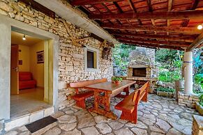 House Hidden Bay