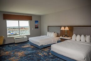 Hampton Inn & Suites Erie Bayfront