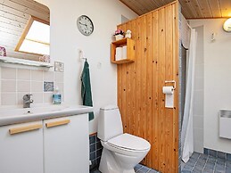 6 Person Holiday Home in Væggerløse