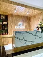 Add Ubon Hotel