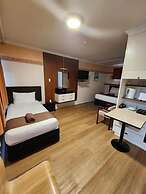 Mayfair Court Motel