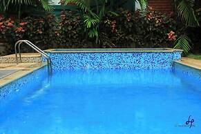Le Holiday Inn