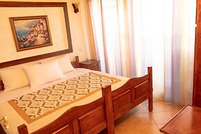 Bivalvia Apartments
