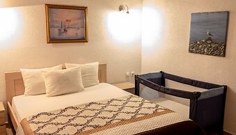 Bivalvia Apartments