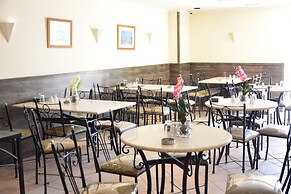 rakeen hotel