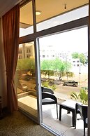 rakeen hotel