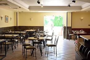 rakeen hotel