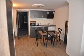 Piyes Otel